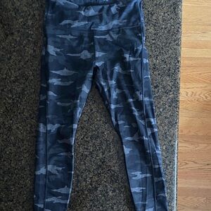 Athl Camo Leggings